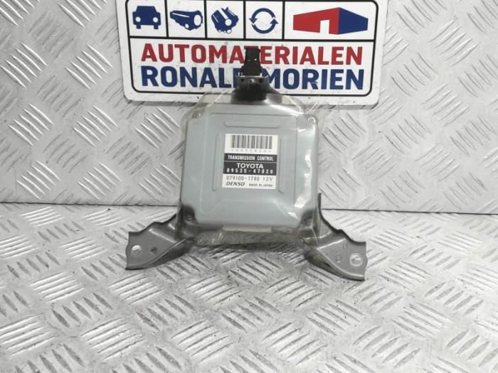 Used Automatic gearbox computer Toyota Prius (NHW20) 1.5 16V Price € 65,00 Margin scheme offered by Automaterialen Ronald Morien B.V.