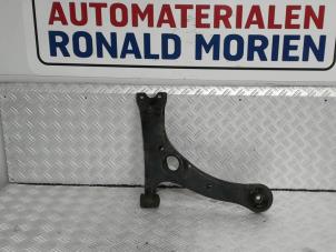 Used Front wishbone, right Toyota Prius (NHW20) 1.5 16V Price € 29,00 Margin scheme offered by Automaterialen Ronald Morien B.V.