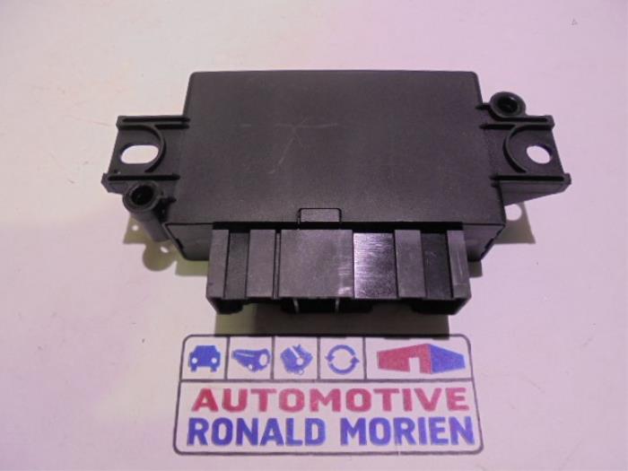 PDC Module from a Ford Fiesta 7 1.0 EcoBoost 12V 100 2018