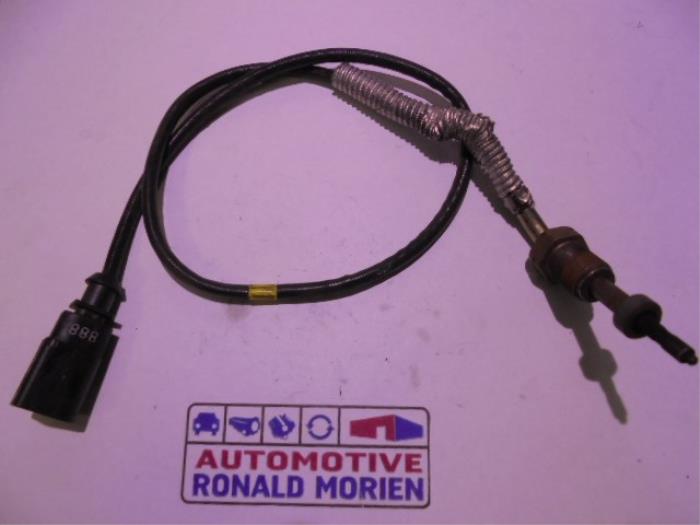 Gebrauchte Auspuff Temperatursensor Audi A3 Sportback (8VA/8VF) 1.6 TDI 16V Preis € 10,00 Margenregelung angeboten von Automaterialen Ronald Morien B.V.