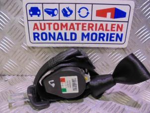 Used Rear seatbelt, left Audi A3 Sportback (8VA/8VF) 1.6 TDI 16V Price € 25,00 Margin scheme offered by Automaterialen Ronald Morien B.V.