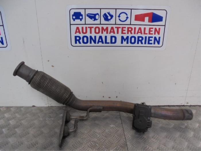 Usagé Tube échappement avant Audi A3 Sportback (8VA/8VF) 1.6 TDI 16V Prix € 35,00 Règlement à la marge proposé par Automaterialen Ronald Morien B.V.