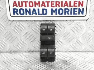 Used Multi-functional window switch Fiat 500L (199) 1.4 Turbo 16V Price € 19,00 Margin scheme offered by Automaterialen Ronald Morien B.V.