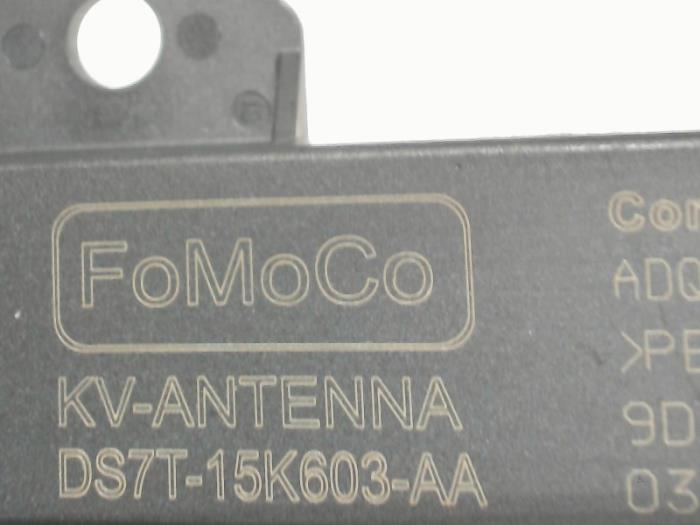 Keyless Entry-Antenne van een Ford Focus 4 1.0 Ti-VCT EcoBoost 12V 125 2019