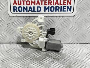 Usados Motor de ventanilla de puerta Ford Focus 4 1.5 EcoBlue 120 Precio € 45,00 IVA incluido ofrecido por Automaterialen Ronald Morien B.V.