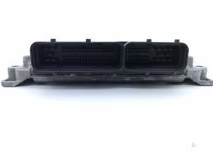 Engine management computer from a Alfa Romeo 147 (937) 1.9 JTD 100 2003