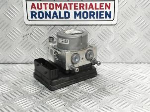 Used ABS pump Ford Focus 4 1.5 EcoBlue 120 Price € 144,99 Inclusive VAT offered by Automaterialen Ronald Morien B.V.