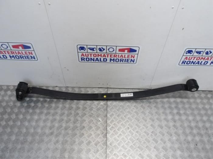 Rear leaf spring from a Volkswagen Crafter (SY) 2.0 TDI RWD 2019