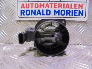 Luftmengenmesser van een Skoda Octavia (5EAA) 1.6 TDI 16V 2017