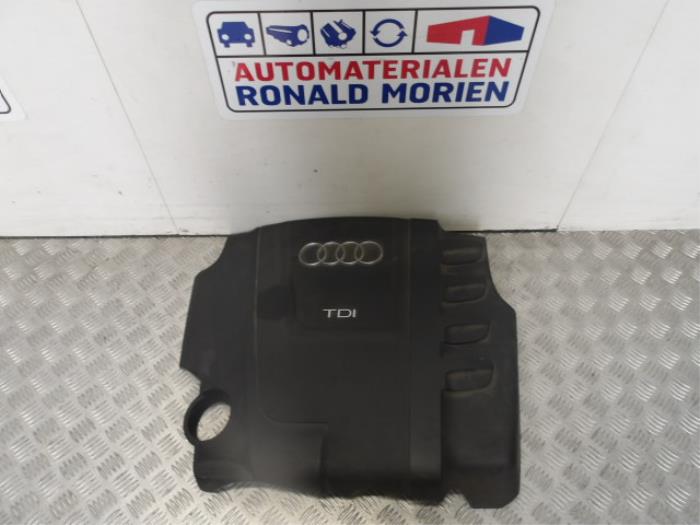 Plaque De Protection De Carrosserie Avant Droite Pour Audi A4 A5 - Pièce Neuve En Plastique