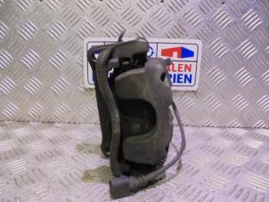 Used Rear brake calliper, left Volkswagen Crafter (SY) 2.0 TDI RWD Price € 95,00 Inclusive VAT offered by Automaterialen Ronald Morien B.V.