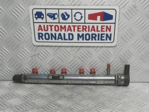 Used Fuel injector nozzle Mini Countryman (R60) 2.0 Cooper SD 16V Price € 95,00 Inclusive VAT offered by Automaterialen Ronald Morien B.V.