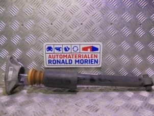 Used Rear shock absorber, right BMW 1 serie (F20) 118i 1.5 TwinPower 12V Van Price € 34,99 Inclusive VAT offered by Automaterialen Ronald Morien B.V.
