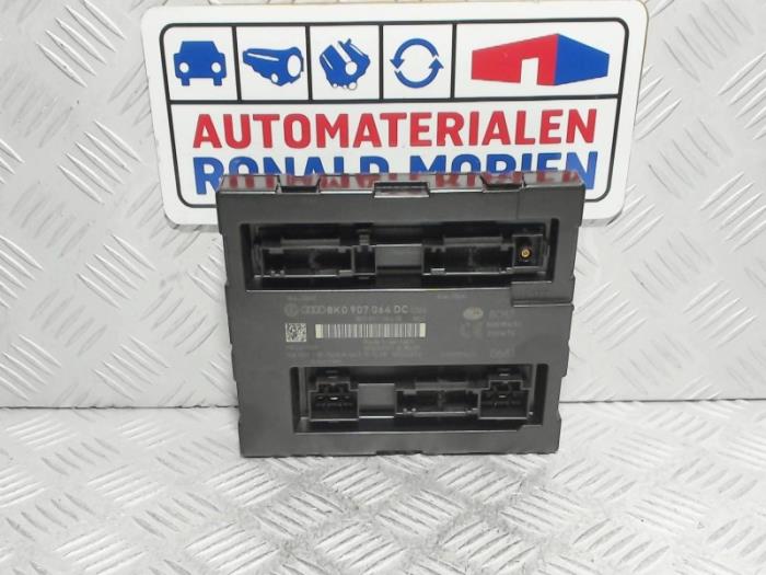 Used Body control computer Audi A5 Cabrio (8F7) 2.0 TDI 16V Price € 95,00 Margin scheme offered by Automaterialen Ronald Morien B.V.