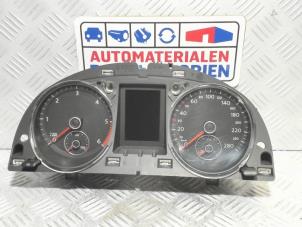 Used Instrument panel Volkswagen Passat CC (357) 2.0 TDI 16V 170 Price € 125,00 Margin scheme offered by Automaterialen Ronald Morien B.V.