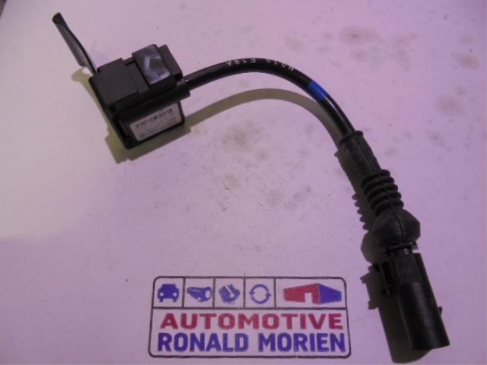 Begagnade Sensor (övriga) Volkswagen Phaeton (3D) 3.2 V6 30V 4Motion Pris € 25,00 Marginaltabell erbjuds av Automaterialen Ronald Morien B.V.