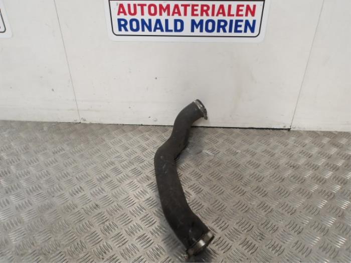 Gebrauchte Intercooler Rohr Peugeot 308 (L3/L8/LB/LH/LP) 1.6 16V THP Preis € 30,00 Margenregelung angeboten von Automaterialen Ronald Morien B.V.