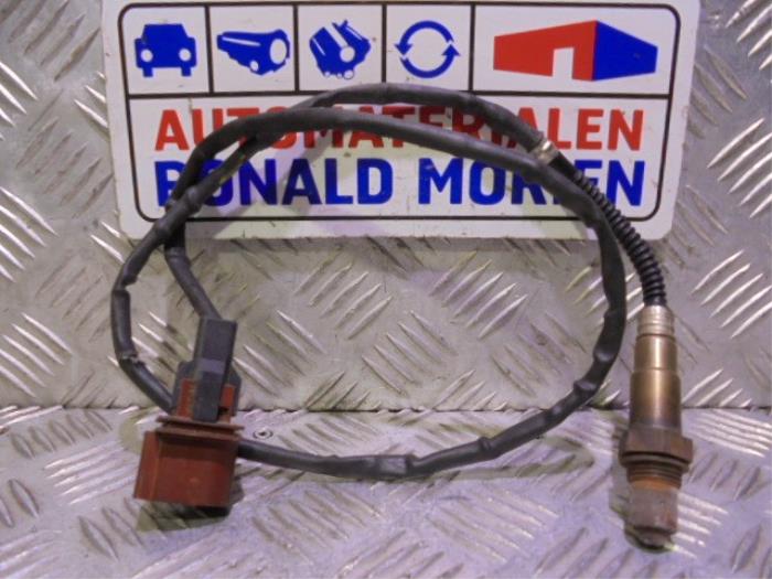 Używane Sonda lambda Volkswagen Phaeton (3D) 3.2 V6 30V 4Motion Cena € 15,00 Procedura marży oferowane przez Automaterialen Ronald Morien B.V.