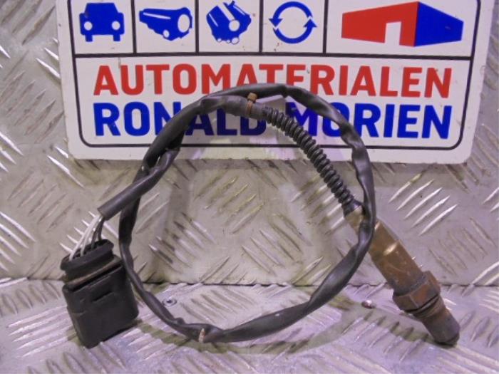 Używane Sonda lambda Volkswagen Phaeton (3D) 3.2 V6 30V 4Motion Cena € 15,00 Procedura marży oferowane przez Automaterialen Ronald Morien B.V.