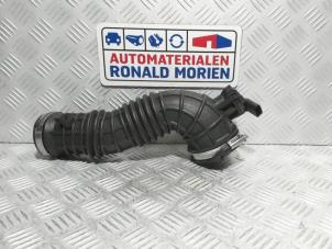 Used Air intake hose Volkswagen Transporter/Caravelle T6 2.0 TDI 150 Price € 60,00 Inclusive VAT offered by Automaterialen Ronald Morien B.V.