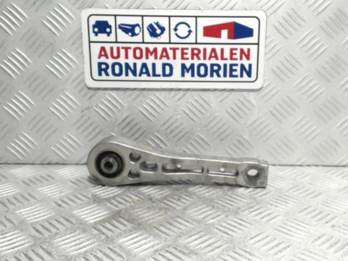 New Engine mount Volkswagen Caddy IV 2.0 TDI Price € 25,00 Inclusive VAT offered by Automaterialen Ronald Morien B.V.