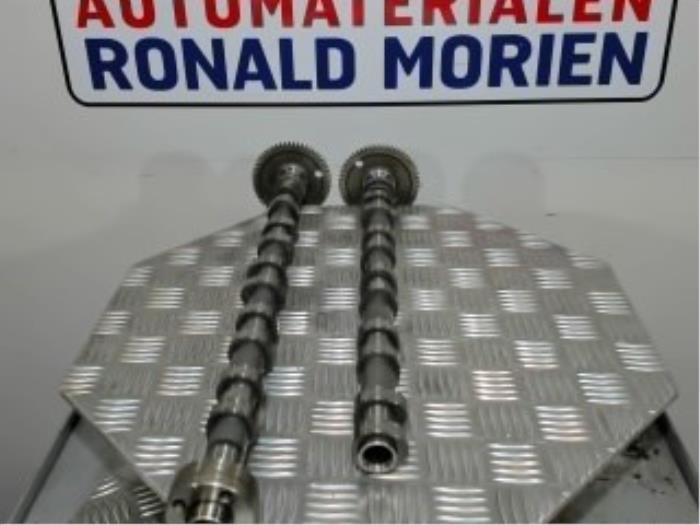 Gebrauchte Nockenwelle Set Volvo V70 Preis € 75,00 Margenregelung angeboten von Automaterialen Ronald Morien B.V.