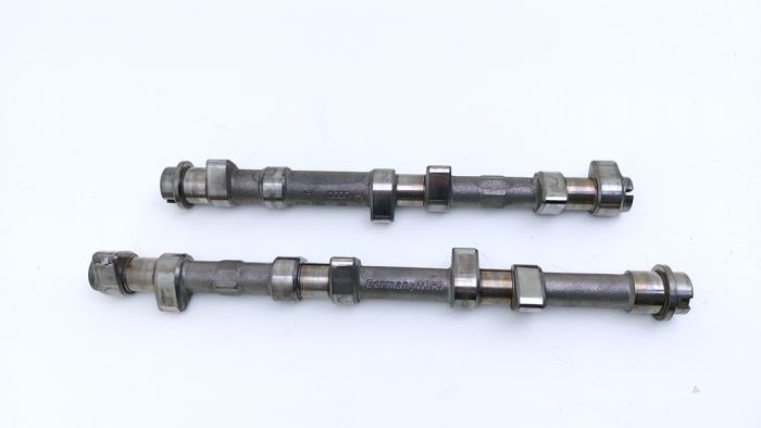 Usagé Kit arbre à cames Volkswagen Golf III (1H1) 2.9 VR6 Syncro Prix € 125,00 Règlement à la marge proposé par Automaterialen Ronald Morien B.V.