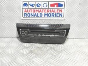 Used Radio control panel BMW 2 serie Active Tourer (F45) 218i 1.5 TwinPower Turbo 12V Price € 40,00 Inclusive VAT offered by Automaterialen Ronald Morien B.V.
