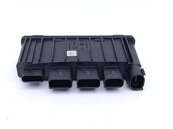 Usagé Ordinateur divers BMW 2 serie Active Tourer (F45) 218i 1.5 TwinPower Turbo 12V Prix € 30,00 Prix TTC proposé par Automaterialen Ronald Morien B.V.