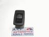 BMW 2 serie Active Tourer (F45) 218i 1.5 TwinPower Turbo 12V Tailgate switch