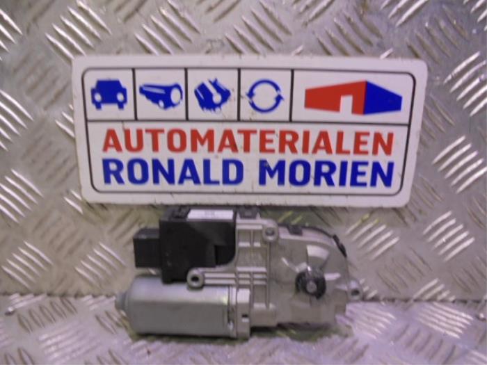 Używane Silnik szyberdachu Peugeot 308 (L3/L8/LB/LH/LP) 1.6 16V THP Cena € 30,00 Procedura marży oferowane przez Automaterialen Ronald Morien B.V.