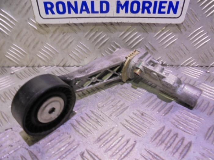 Usados Tensor correa múltiple Peugeot 308 (L3/L8/LB/LH/LP) 1.6 16V THP Precio € 15,00 Norma de margen ofrecido por Automaterialen Ronald Morien B.V.