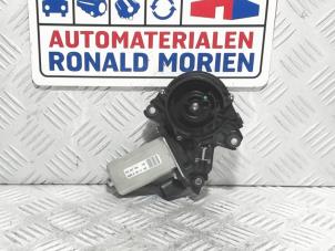 Used Motor for power front door closer, left Audi A8 (D4) 3.0 TDI V6 24V Quattro Price € 50,00 Inclusive VAT offered by Automaterialen Ronald Morien B.V.