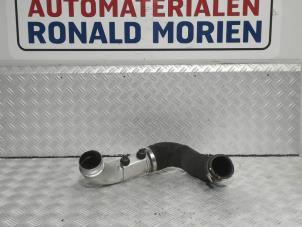 Used Intercooler tube Audi A8 (D4) 3.0 TDI V6 24V Quattro Price € 75,00 Inclusive VAT offered by Automaterialen Ronald Morien B.V.