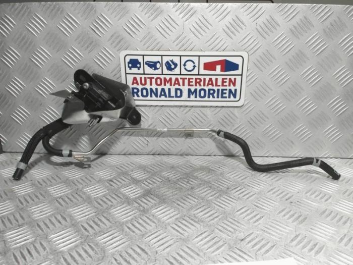 New Particulate filter sensor Volkswagen Crafter (SY) 2.0 TDI 4Motion Price € 25,00 Inclusive VAT offered by Automaterialen Ronald Morien B.V.