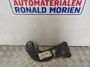 Used Rear wishbone, left Ford Focus 4 1.5 EcoBlue 120 Price € 64,88 Inclusive VAT offered by Automaterialen Ronald Morien B.V.