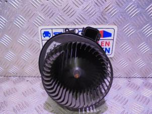 Used Heating and ventilation fan motor BMW 1 serie (F20) M135i 3.0 24V Price € 49,00 Margin scheme offered by Automaterialen Ronald Morien B.V.