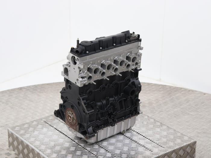 Engine from a Peugeot 307 Break (3E) 2.0 HDi 110 FAP 2002