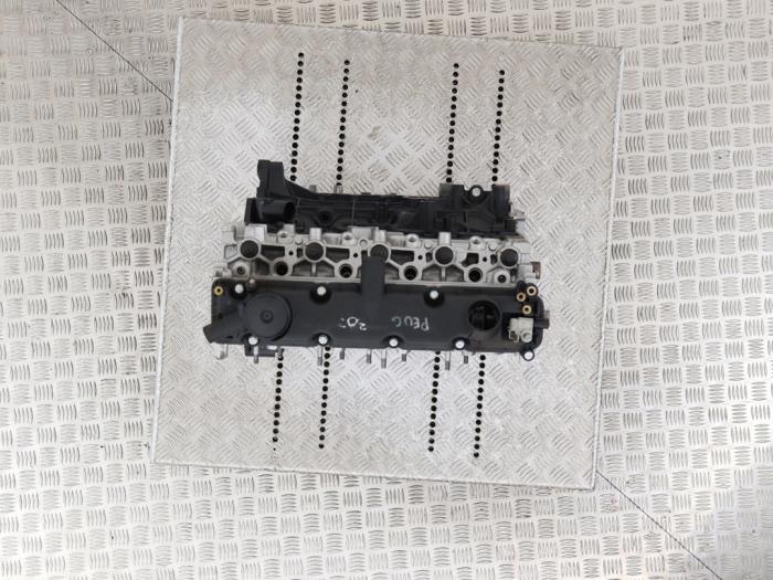 Engine from a Peugeot 307 Break (3E) 2.0 HDi 110 FAP 2002