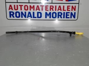 New Oil dipstick Volkswagen Golf VII (AUA) 2.0 GTI 16V Performance Package Price € 20,00 Inclusive VAT offered by Automaterialen Ronald Morien B.V.