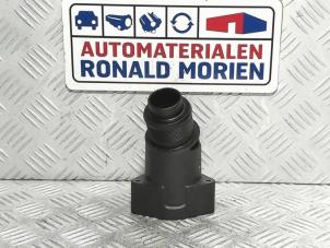 New Air intake hose Volkswagen Golf VII Variant (AUVV) 1.6 TDI BMT 16V Price € 50,00 Inclusive VAT offered by Automaterialen Ronald Morien B.V.