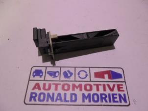 Used Interior temperature sensor BMW 1 serie (F20) M135i 3.0 24V Price € 14,00 Margin scheme offered by Automaterialen Ronald Morien B.V.