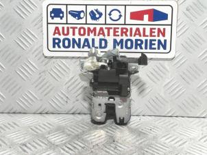 Gebrauchte Schließmechanik Heckklappe Audi S3 Limousine (GYL) 2.0 T FSI 16V Preis € 25,00 Mit Mehrwertsteuer angeboten von Automaterialen Ronald Morien B.V.