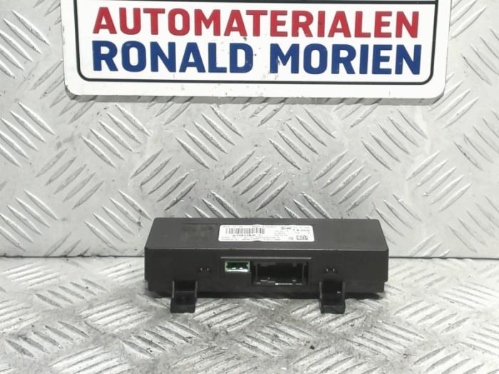 Używane Modul Bluetooth Peugeot 208 I (CA/CC/CK/CL) 1.6 Blue HDi 75 Cena € 59,00 Procedura marży oferowane przez Automaterialen Ronald Morien B.V.