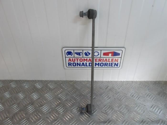 Peugeot 208 Antiroll bar guides stock