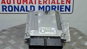 Usagé Calculateur moteur Volkswagen Passat (3G2) 1.6 TDI 16V Prix € 133,10 Prix TTC proposé par Automaterialen Ronald Morien B.V.