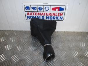 Used Gear stick cover Volkswagen Passat (3G2) 1.6 TDI 16V Price € 34,99 Inclusive VAT offered by Automaterialen Ronald Morien B.V.