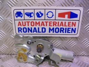 Gebrauchte Sitzmotor BMW 1 serie (F20) M135i 3.0 24V Preis € 75,00 Margenregelung angeboten von Automaterialen Ronald Morien B.V.