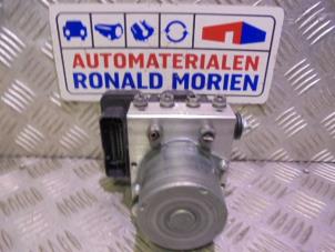 Używane Pompa ABS Volkswagen Crafter (SY) 2.0 TDI 4Motion Cena € 598,95 Z VAT oferowane przez Automaterialen Ronald Morien B.V.