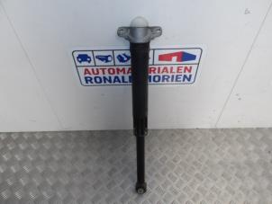 Used Rear shock absorber, left Volkswagen Polo VI (AW1) 1.0 TSI 12V BlueMotion Price € 29,00 Inclusive VAT offered by Automaterialen Ronald Morien B.V.